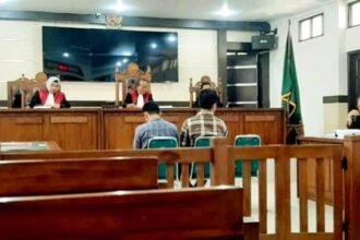 Dua terdakwa kasus kematian Virendy mengajukan nota pembelaan (pleidoi) di Pengadilan Negeri (PN) Maros pada Selasa (23/07/2024).