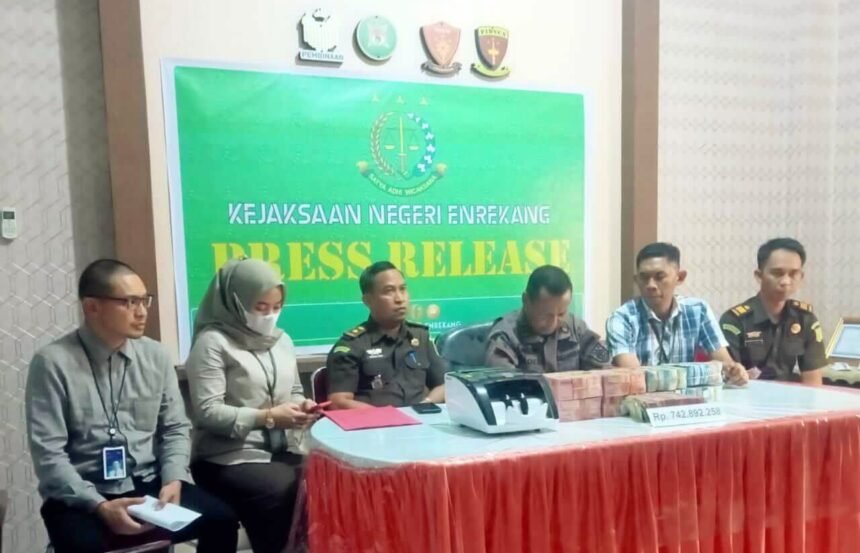 Kejari Enrekang selamatkan keuangan negara, (25/7/2024). (Foto: indrajaya yus)