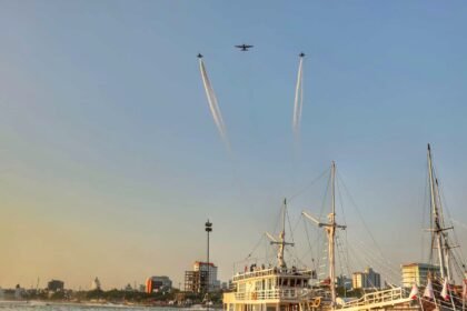 Pesawat Boeing 737-200 Milik Skadron Udara 5 Lanud Sultan Hasanuddin Hibur Pengunjung F8 Makassar, Juli 2024.