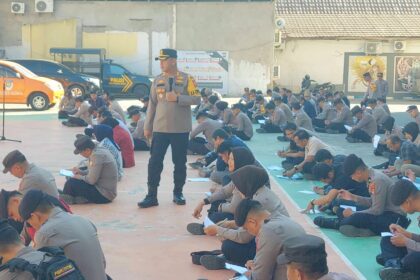 Kapolres Gowa uji pengetahuan Pemilu dan Pilkada kepada personel Polres dan Polsek Jajaran, Kamis (5/9/2024).