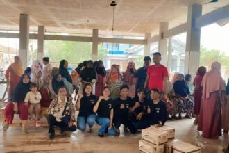 LSM Elang Mas menggelar aksi sosial di Subang.