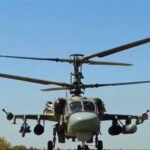 Serangan udara helikopter Ka-52 tentara Rusia hancurkan kendaraan lapis baja Ukraina di wilayah perbatasan Kursk, (30/9/2024).