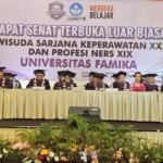 Rapat Senat Luar Biasa dalam rangka Wisuda Sarjana Keperawatan XX dan Profesi Ners XIX Universitas Famika