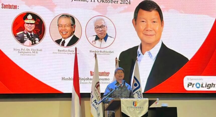 Hashim Djojohadikusumo, pengusaha terkemuka dan tokoh nasional, telah menjadi daya tarik kuat di Forum Masyarakat Indonesia Emas (FORMAS). Meskipun baru berdiri tiga bulan, FORMAS sudah menarik 37 organisasi untuk bergabung.