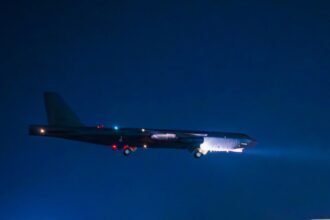 B-52 Stratofortress, pembom Strategis AS, (3/11/2024). (Dok. USCENTCOM/ho)