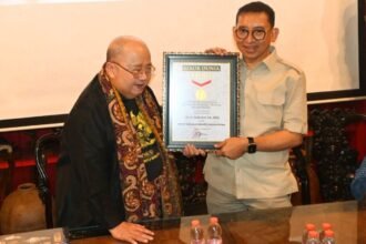Fadli Zon terima rekor MURI ke-55 sebagai Menteri Kebudayaan pertama Indonesia, (3/11/2024).