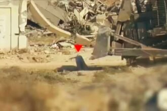 Bom ranjau pejuang Al-Qassam hancurkan Tank Merkava Israel, (10/11/2024). (qsm/ho/mediapesancom)