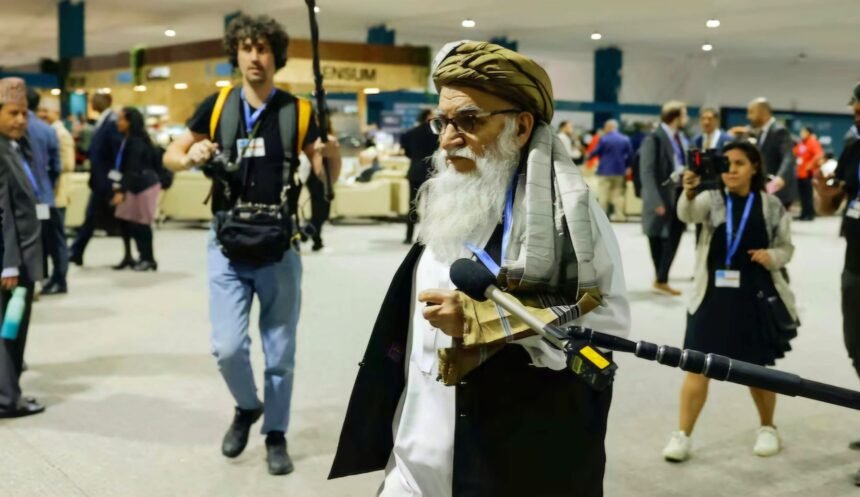 Matiul Haq Khalis, kepala Badan Perlindungan Lingkungan Nasional Afghanistan, menghadiri konferensi perubahan iklim PBB COP29, di Baku, Azerbaijan 13 November 2024 lalu. (rts/ho)