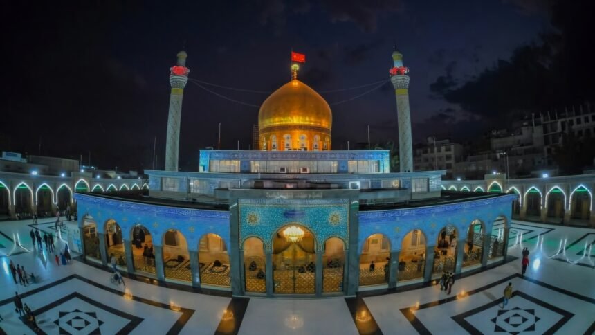 Makam Sayidah Zainab Kubra, cucu Nabi Muhammad Saw, terletak di kota Zainabiyah Rif Damaskus. (parstoday/ho)