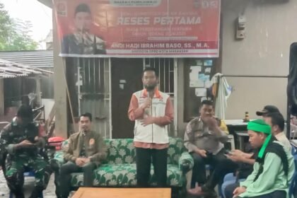 Andi Ibrahim Baso Gelar Reses Pertama Masa Sidang 2024/2025 di Kampung Tambasa, Kelurahan Tamalanrea Jaya, Kecamatan Tamalanrea, (5/12/2024).