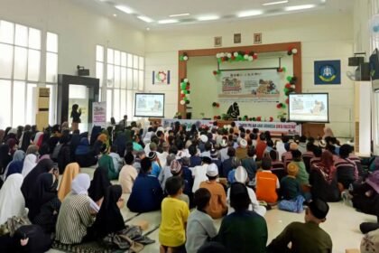 Semangat Anak Indonesia untuk Palestina di Aula Politeknik ATI Makassar pada Rabu, 25 Desember 2024.