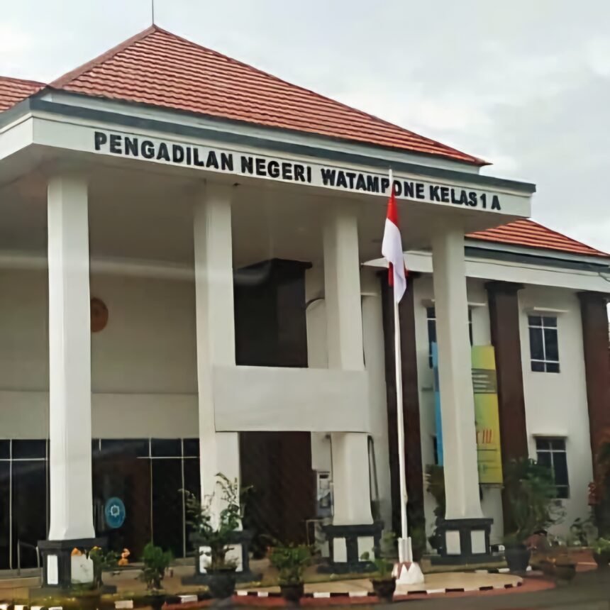 Pengadilan Negeri Bone. (R35)