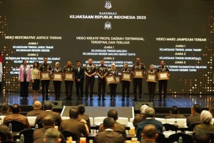 Jaksa Agung resmi menutup Rakernas Kejaksaan RI 2025.