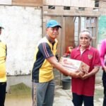 Kapolres Palopo sambangi warga Kelurahan Temmalebba, Kecamatan Bara yang terdampak angin puting beliung, (24/1/2025).