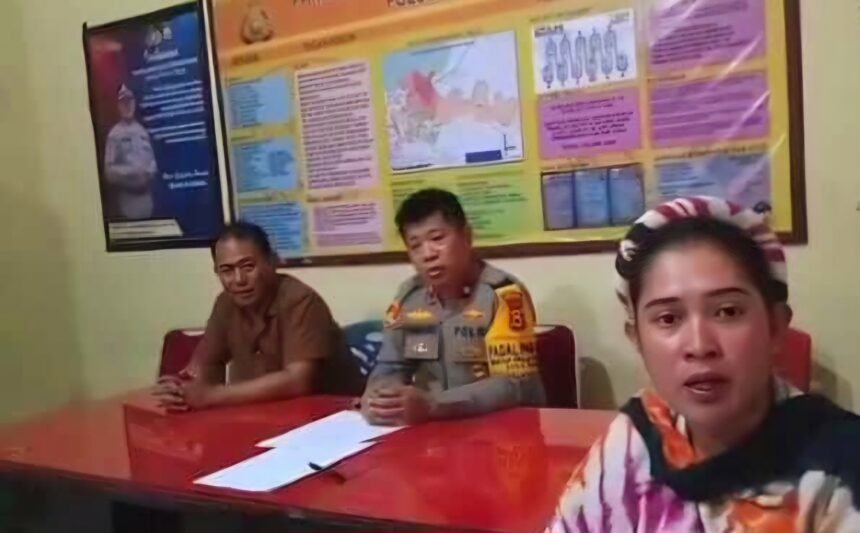 Putri Anggerany (pelapor) memberikan klarifikasi secara langsung di Polsek Tallo, disaksikan oleh Kapolsek Tallo, Kompol Syamsuardi.