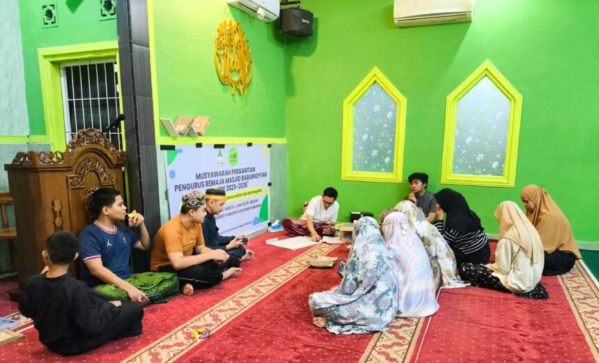 Remaja Masjid Baburroyyan Griya Antang Harapan Makassar mengadakan musyawarah pergantian pengurus untuk periode 2025-2026.