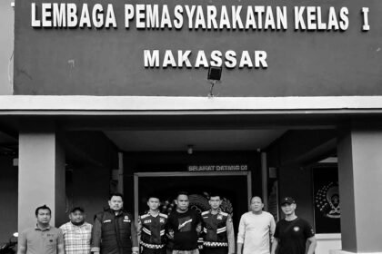 Tim tangkap buron (TABUR) Cabang Kejaksaan Negeri (Cabjari) Pelabuhan Makassar amankan DPO Kasus perdagangan orang, (27/1/2025).