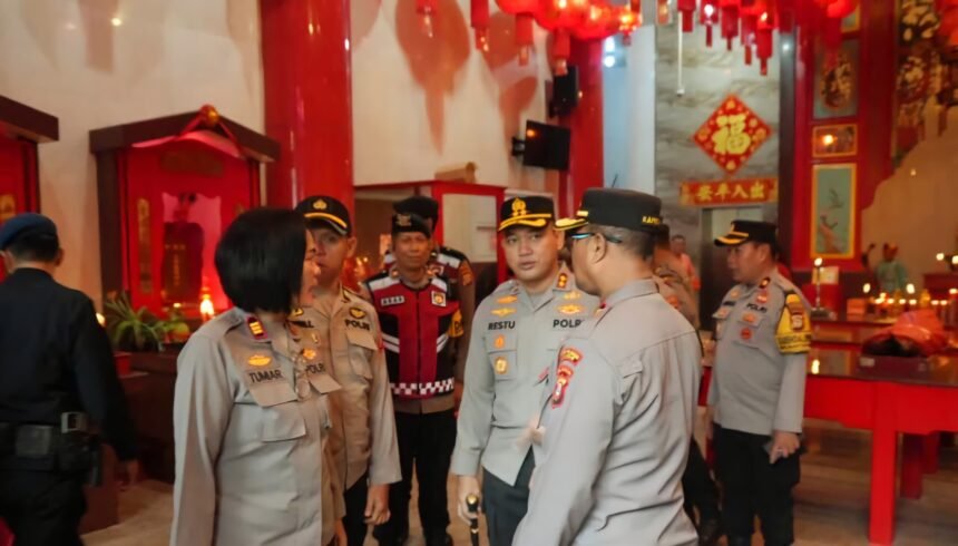 Polres Pelabuhan Makassar dan pengamanan jelang Imlek 2576.