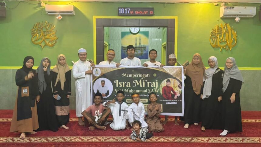 Remaja Masjid Baburroyyan menggelar kegiatan keagamaan, (29/1/2025).