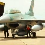 Jet tempur generasi ke-4 F-16BM Block 15 Falcon STAR-eMLU.