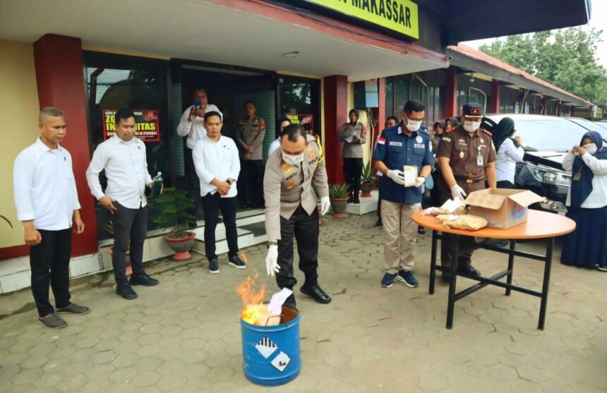 Upaya Polres Pelabuhan Makassar selamatkan generasi muda dari jerat narkoba. (Foto: ArifinSulsel)