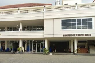 Rumah Duka Budi Luhur Makassar.