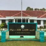 Pelayanan Terpadu Satu Pintu (PTSP) Kejaksaan Negeri Buru, yang terletak di Jalan Mesjid Al’buruj, Kota Namlea.