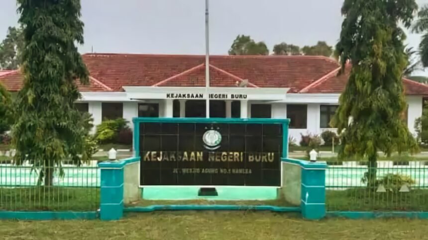 Pelayanan Terpadu Satu Pintu (PTSP) Kejaksaan Negeri Buru, yang terletak di Jalan Mesjid Al’buruj, Kota Namlea.