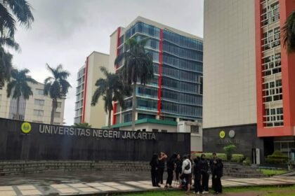 Universitas Negeri Jakarta (UNJ).