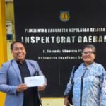 Kuasa hukum kepala desa Bonea Kepulauan Selayar, Ratna Kahali bersama Muhammad Sirul Haq, SH, telah mengajukan surat resmi kepada Inspektorat dan Bupati Kepulauan Selayar, (24/2/2025). 
