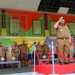 Wabup Enrekang pimpin apel perdana yang digelar di Lapangan Abu Bakar Lambogo Batili Enrekang dan diikuti oleh seluruh jajaran Aparatur Sipil Negara (ASN) Kabupaten Enrekang, (24/2/2025).