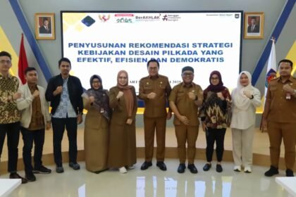 Kemendagri menggelar forum diskusi aktual di Command Center BSKDN, Selasa (25/2/2025).