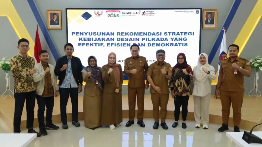 Kemendagri menggelar forum diskusi aktual di Command Center BSKDN, Selasa (25/2/2025).