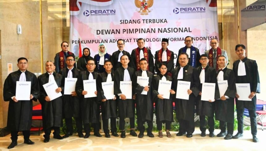Pekumpulan Advokat Teknologi Informasi Indonesia (PERATIN) kukuhkan 28 Advokat baru, pada Minggu lalu, 23 Februari 2025, di PERATIN Office, Gedung The Mansion Bougenville Fontana Tower, Kemayoran, Jakarta.