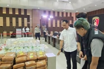 Dalam dua bulan Mabes Polri ungkap 4,1 ton narkotika, 9.586 pelaku ditangkap, Maret 2025.