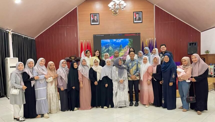 Acara silaturahmi dan buka puasa bersama yang digelar di Pendopo Rumah Jabatan Bupati pada Kamis (13/3/2025).