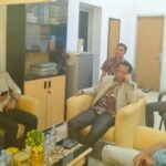 Perwakilan dari 11 organisasi yang tergabung dalam AMPB—termasuk KAMI DPP, Garis Sulsel, dan HMI Komdak—bersepakat untuk melanjutkan aksi dan pertanyakan tender BBM PT Pelni 2024, (15/3/2025).