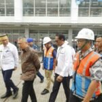 Menteri Perhubungan RI, Dudy Purwagandhi, saat meninjau Terminal Penumpang Anging Mammiri di Pelabuhan Makassar, Rabu (19/3/2025).