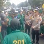 Aksi unjuk rasa buruh maritim di Makassar, Maret 2025.