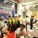 PT. PESAT GATRA 93 gelar buka puasa dan berbagi paket.