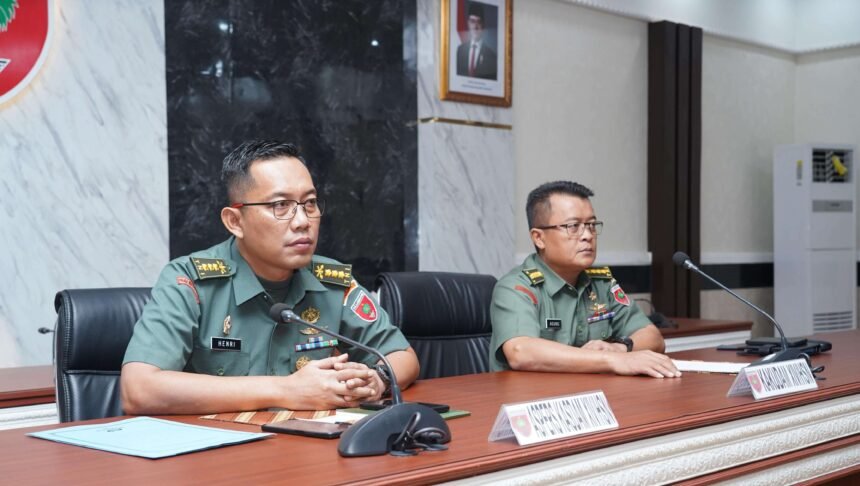 Aspers Kasdam XIV/Hasanuddin ikuti sosialisasi perubahan suku bunga KPR TWP AD secara virtual.