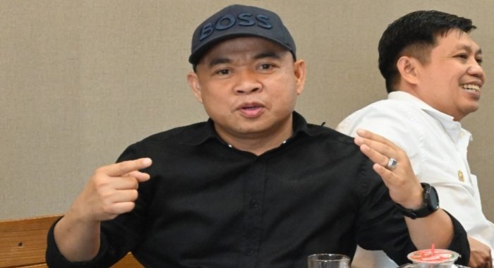 Hasbi Lodang—alumni Sastra Arab sekaligus aktivis 1998—Ketua Panitia ailaturahmi akbar alumni lintas generasi IKA FIBRA.