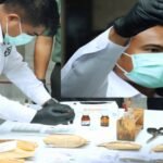 Sebelum dimusnahkan, seluruh barang bukti telah melalui uji sampling oleh Bidang Laboratorium Forensik Polda Sulsel guna memastikan keasliannya, (29/4/2025). (foto: arifin/ho)
