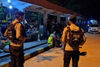 Timsus Hunter Polres Kolaka menjaga keamanan dan ketertiban mudik Lebaran 2025.