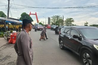 Strong Point: Personel Polres Gowa ditempatkan pada jam-jam sibuk, pagi dan sore di sejumlah titik strategis, (10/4/2025).