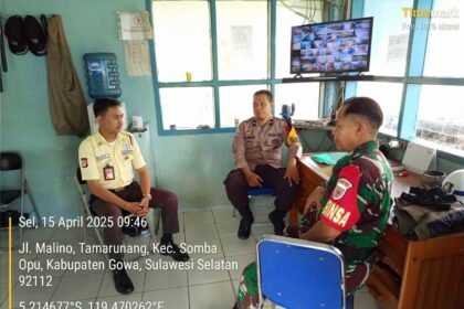 Bhabinkamtibmas dan Babinsa sambangi Pos Satpam IPA Somba Opu, (16/4/2025).