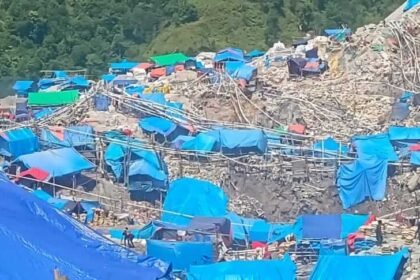Loaksi tambang Gunung Botak Kabupaten Buru Desa Dava.