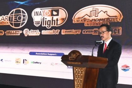 Ketua Umum APTIKNAS, Ir. Soegiharto Santoso.
