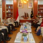 Kapolda Sulsel terima kunjungan Komnas HAM di Ruang Tamu Pa’rimpungan Toana Bharadaksa, Mapolda Sulsel, (29/4/2025).