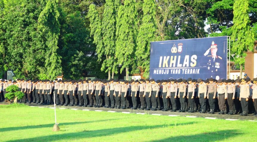 Polda Sulsel kerahkan 5.300 personel untuk amankan aksi di Hari Buruh 1 Mei 2025.